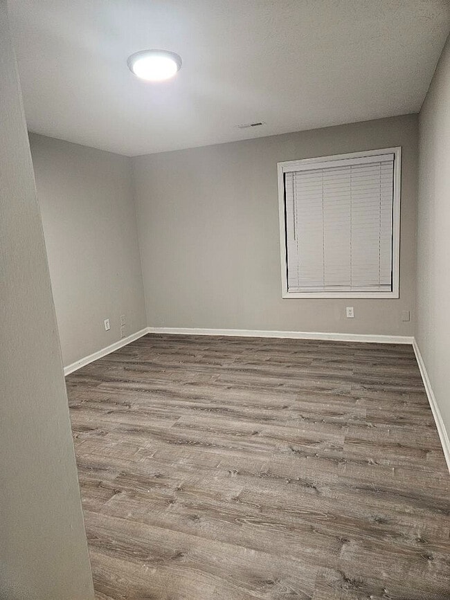 Photo - Carlton Ford Apartments