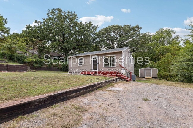 734 N Walnut Creek Dr