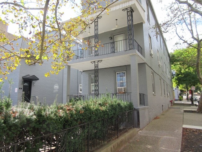 77-83 N 4th St