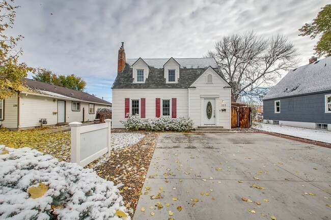 Charming 3-Bedroom Home with Spacious Base... - Charming 3-Bedroom Home with Spacious Base...
