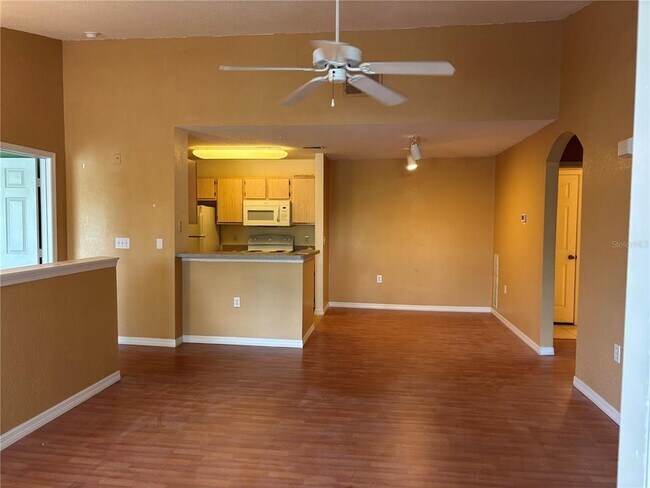 7411 Vista Way Unit 203