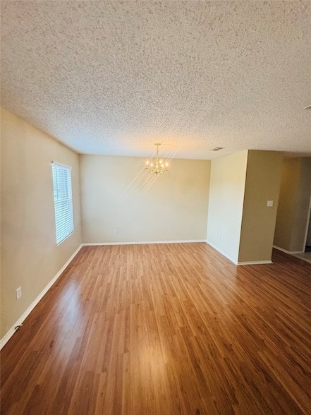 Photo - 1728 Chesterwood Dr