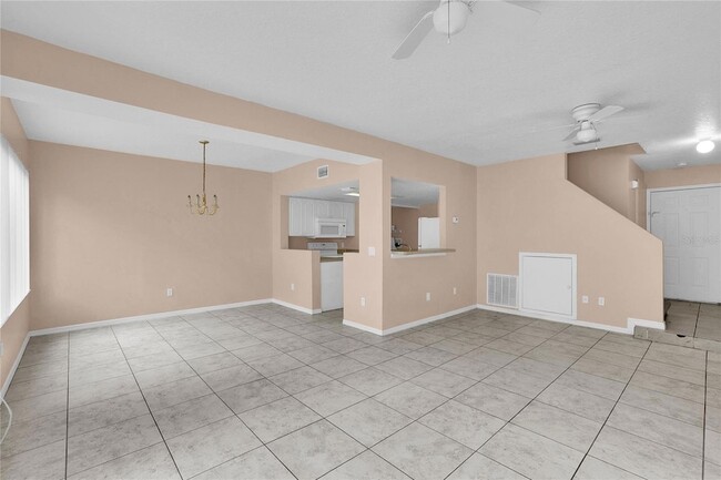 2918 Fan Palm Dr
