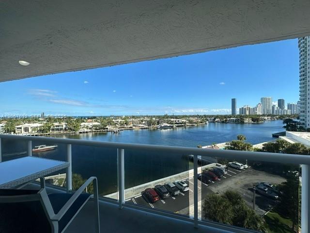 20515 E Country Club Dr Unit 747