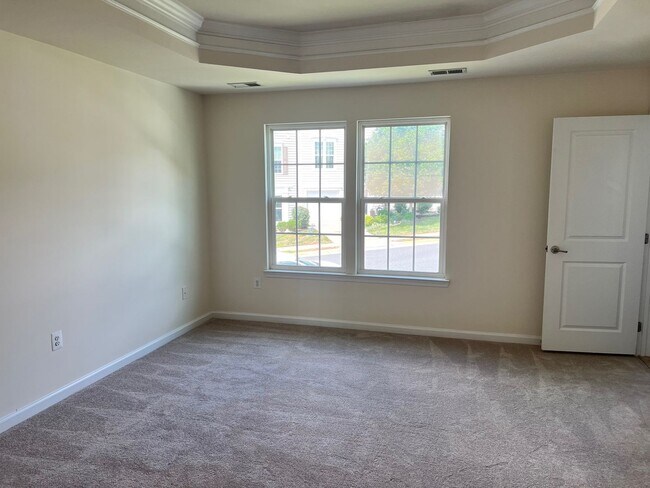 2012 Elm Tree Ct