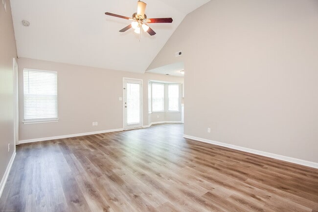 Photo - 7212 Kavan Hunter Dr