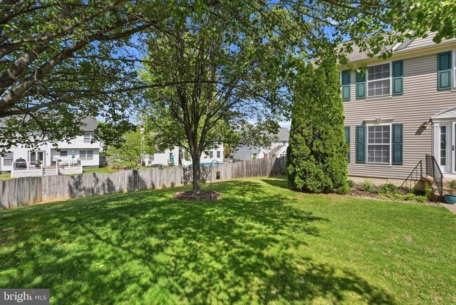 Photo - 11 St Marks Ct