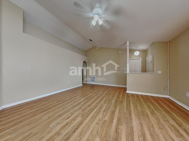 Photo - 30541 Double Dr