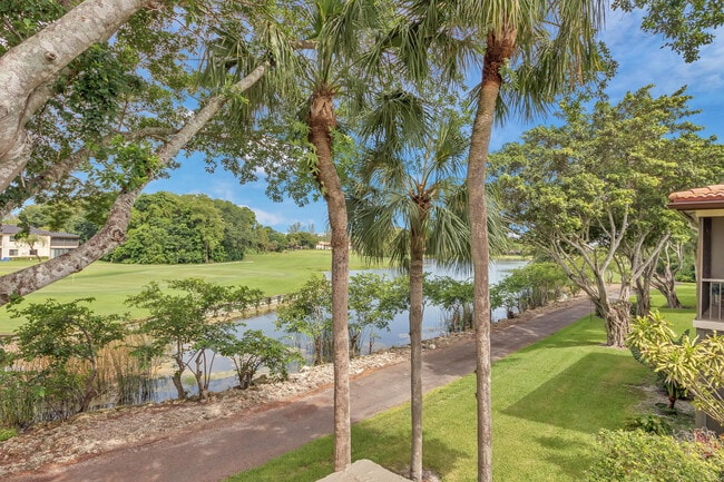Photo - 21866 Cypress Cir Unit 31e
