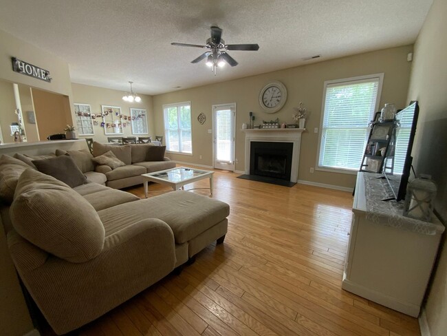 Photo - Welcome to Raintree Subdivision!