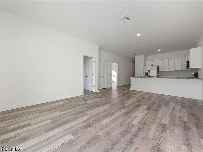 Photo - 2206 Leda Ave S