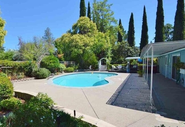Photo - Beautiful Pleasant Hill 3bd/2ba w/Pool & G...