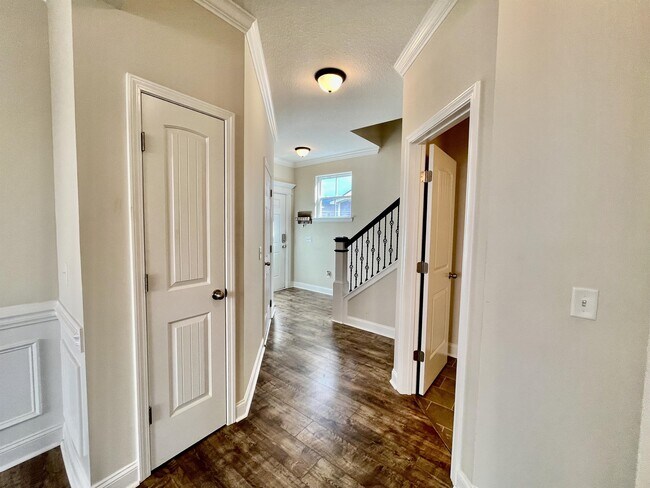 Photo - 759 Fairview Cir