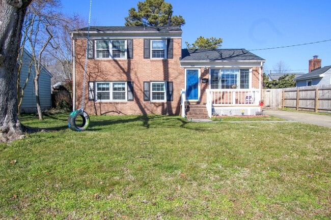 Photo - 846 Thames Dr