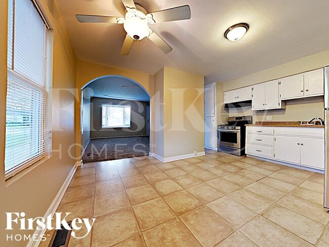 Photo - 21 Concord Ave