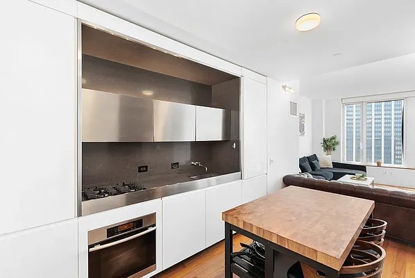 Photo - 15 William St Unit 28M