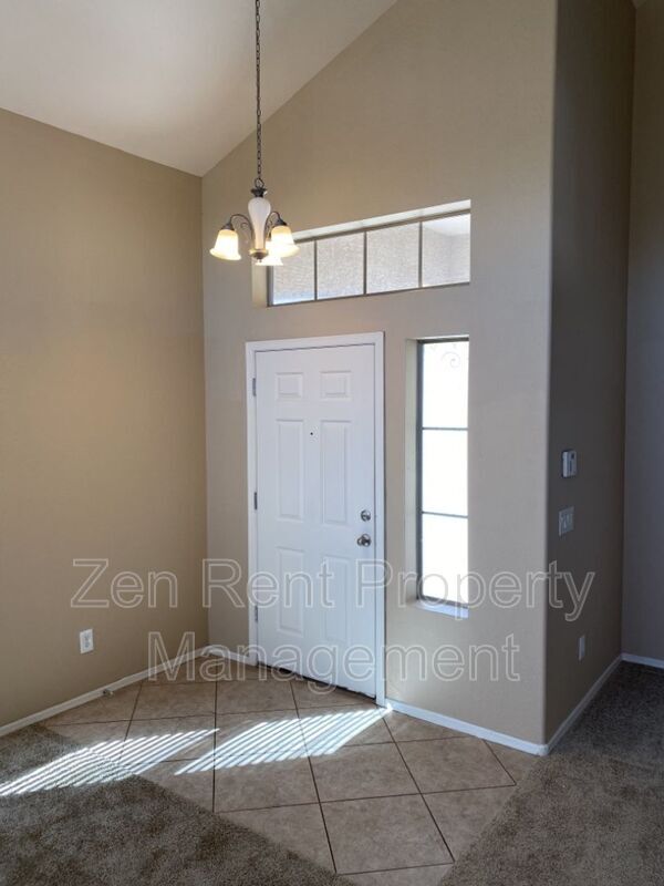 Photo - 2541 W Canyon Way