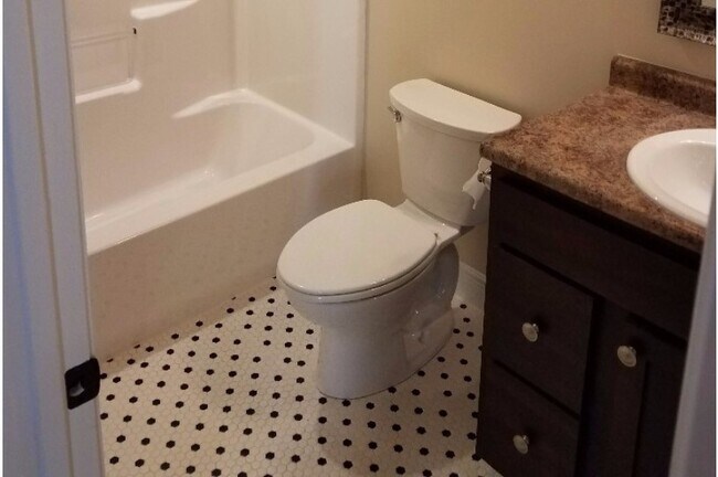 Photo - The Williams Courtyard Apartment