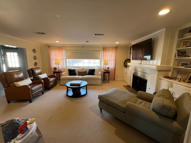 Photo - 2204 Boyd Ave