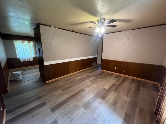 Photo - 1937 Edgewood St