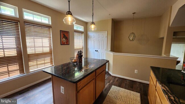 Photo - 9128 Aventon Ct