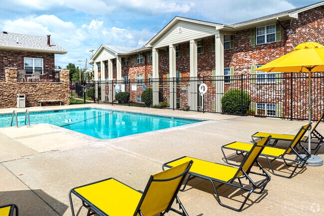 Piscina - Columbia Crossing