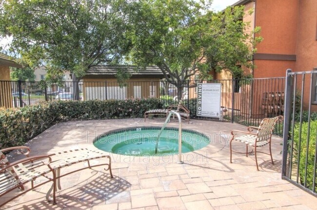 Photo - 10603 Dabney Dr Unidad #1