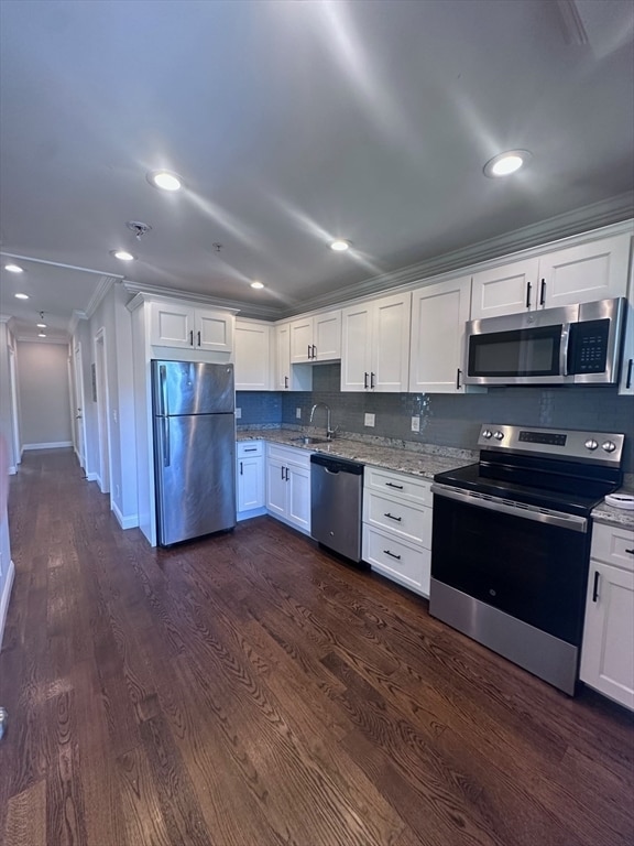 Building Photo - 39 W Walnut Park Unit 3
