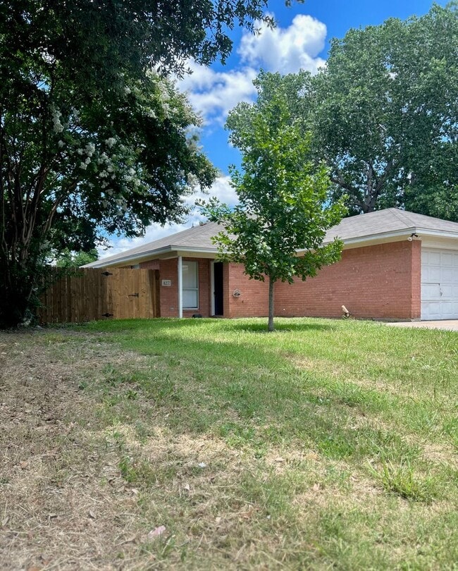 SPACIOUS 3/2/1 DUPLEX - SPACIOUS 3/2/1 DUPLEX House