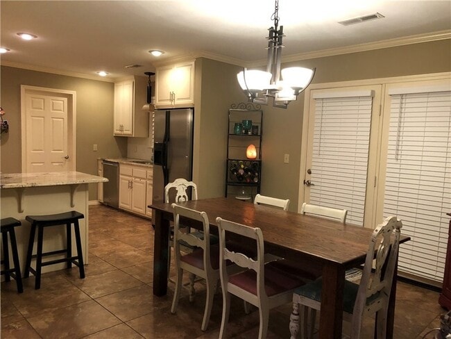 Photo - 1320 E Ash St