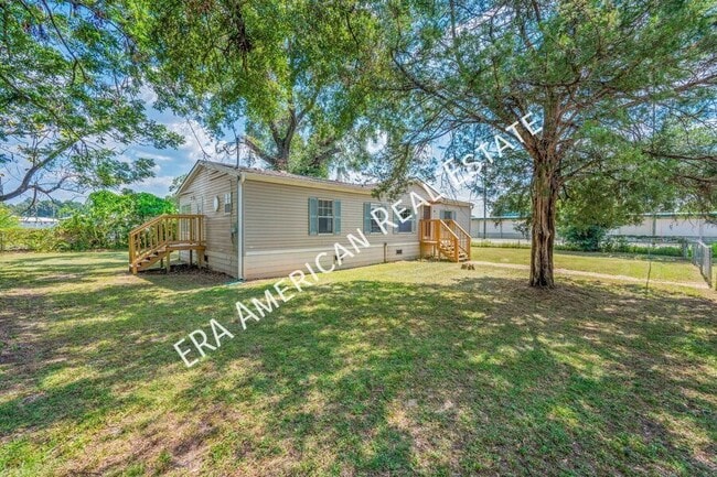 Photo - 189 Benjamin St