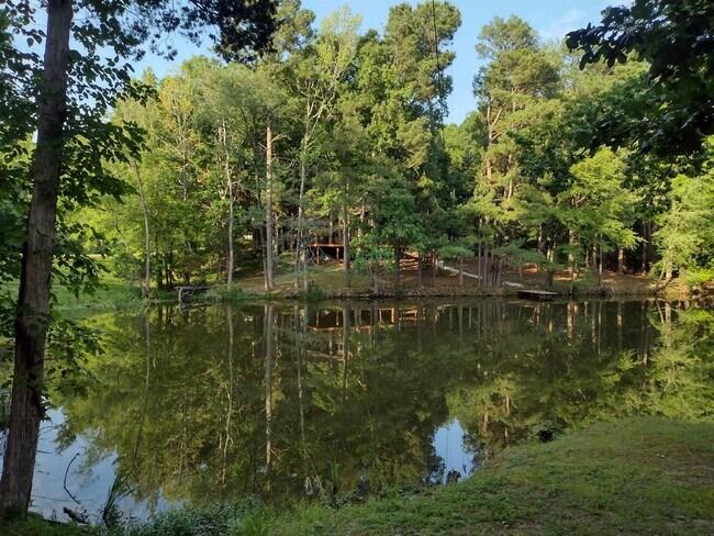 Photo - 439 Barbara Ln