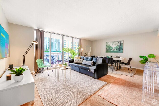 Building Photo - 1200 Brickell Bay Dr Rental