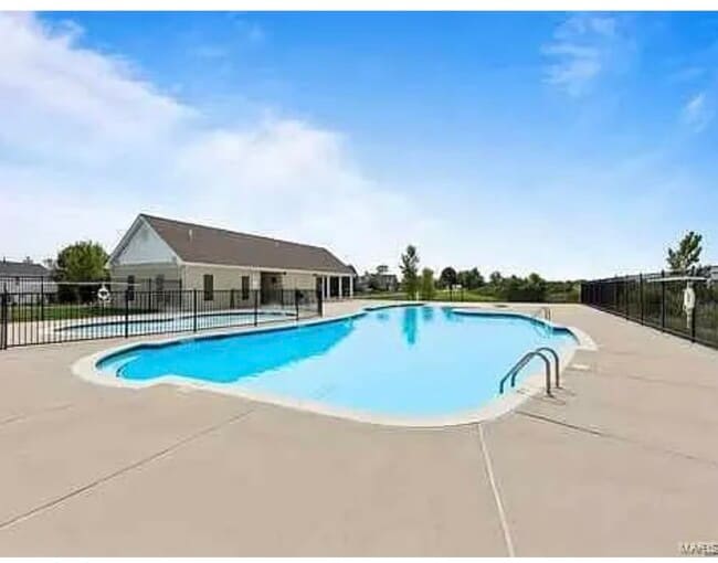 Photo - 708 Harbor Woods Dr