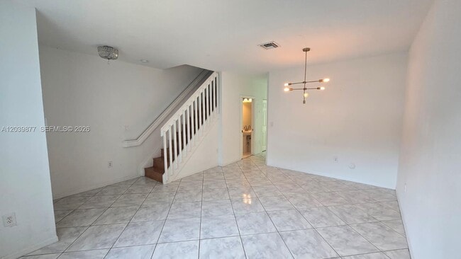 5791 NW 116th Ave