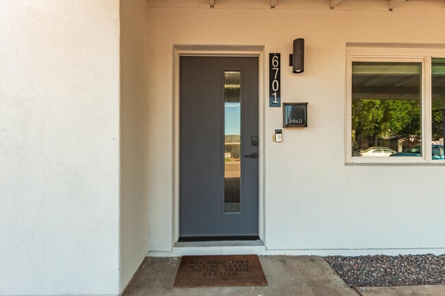 Photo - 6701 E Culver St