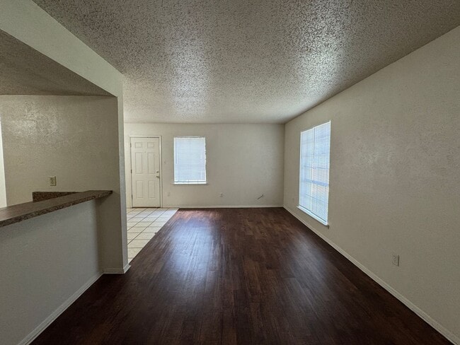 Photo - 4501 Westcliff Rd Unidad Apt D