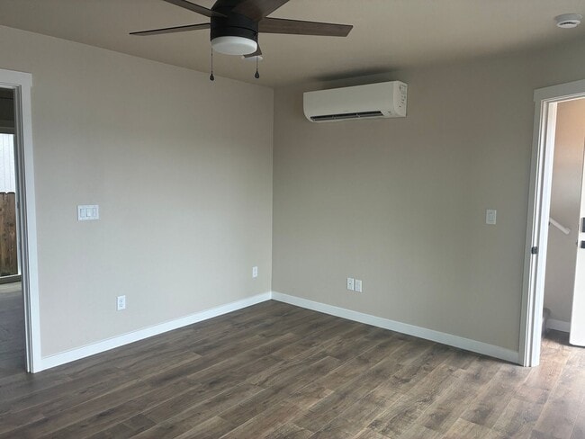 Photo - Modern New Construction 1 Bedroom / 1 Bath including Utilities