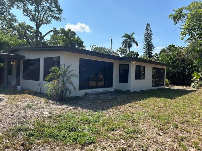 Photo - 1601 SW 10th St