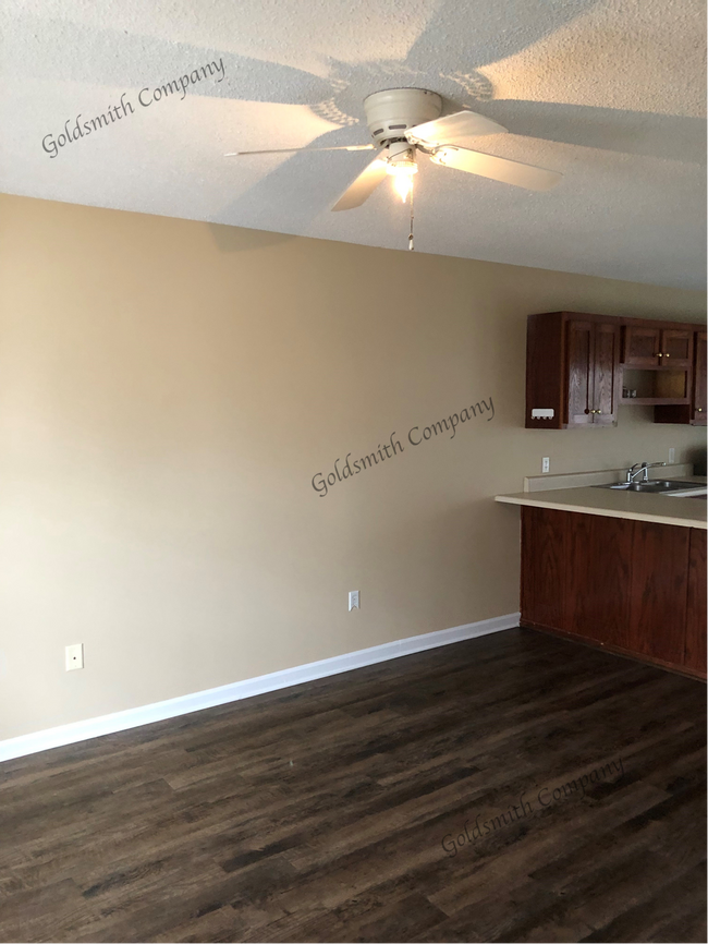 "3-Bed Duplex with 2 Full Baths at 209-A Springfield Circle, Easley!"