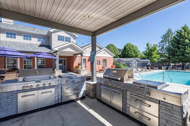 Photo - Cloverbasin Village