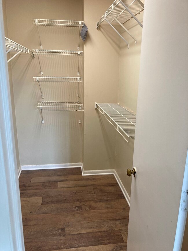 Photo - 1600 Park Cir Unit 717