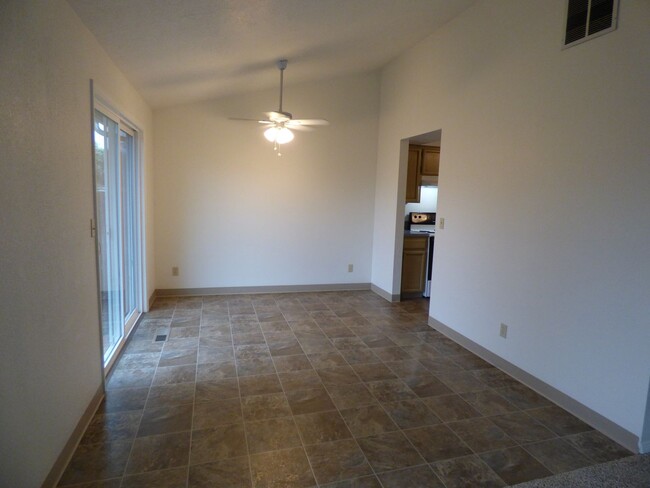 Photo - 3 bed Home in Keizer!