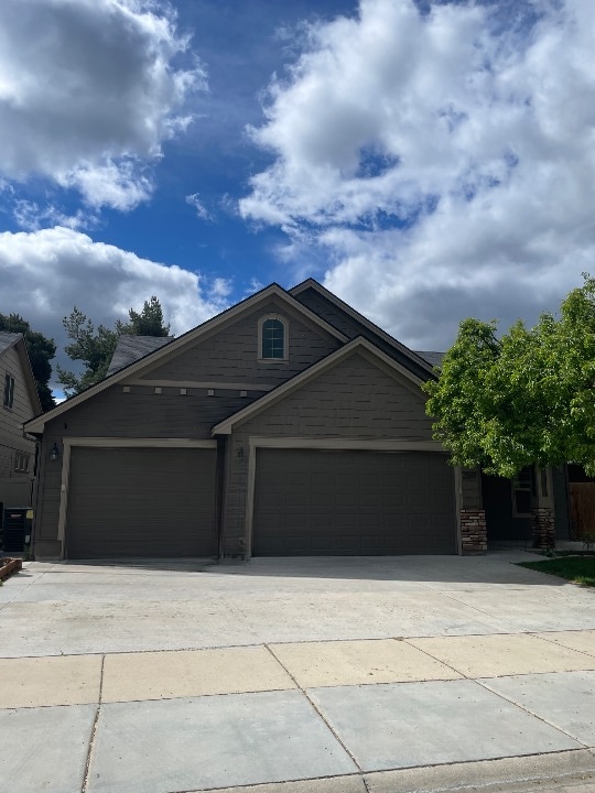 Building Photo - 2869 E Shadowband St