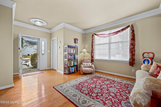 Photo - 58 Brownstone Rd