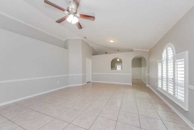 Photo - 6236 Tabogi Trail