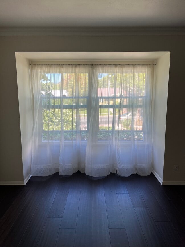 Photo - 10716 Northgate St