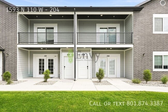 Building Photo - 1593 N 110 W