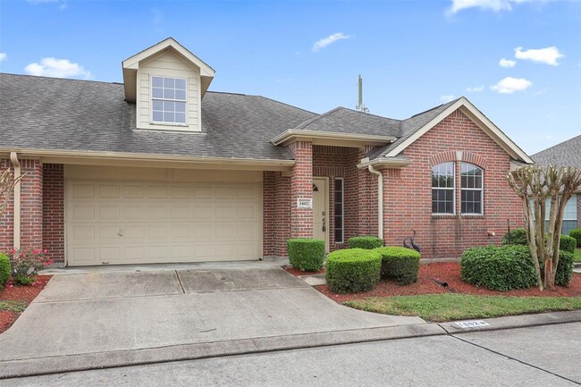 Photo - 1602 Village Townhome Dr