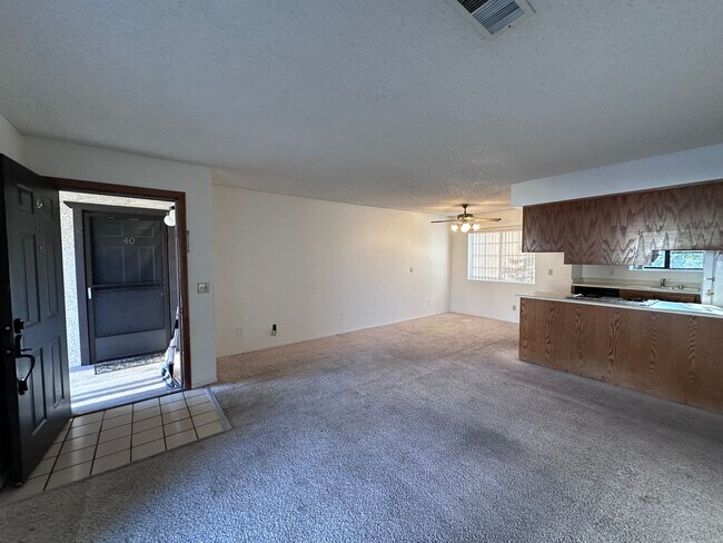 Photo - 2BB 2BA Condominium, Utilities Included Unidad 38